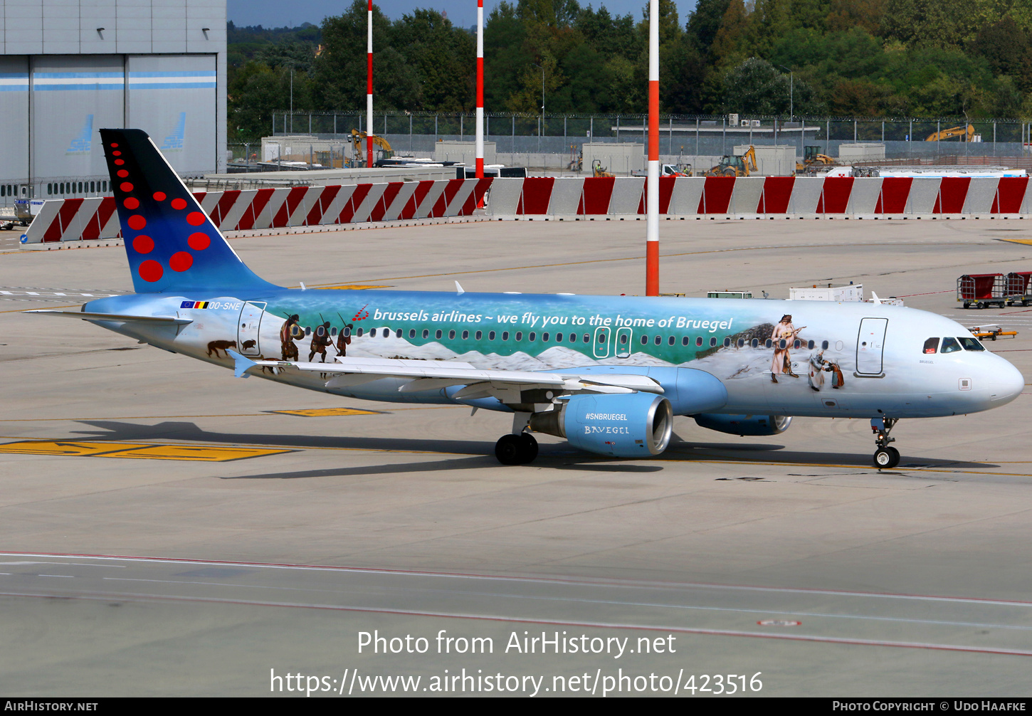 Aircraft Photo of OO-SNE | Airbus A320-214 | Brussels Airlines | AirHistory.net #423516