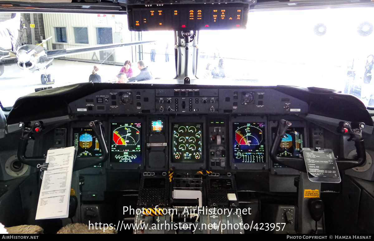 Aircraft Photo of C-FGNJ | Bombardier DHC-8-402 Dash 8 | North Cariboo Air | AirHistory.net #423957