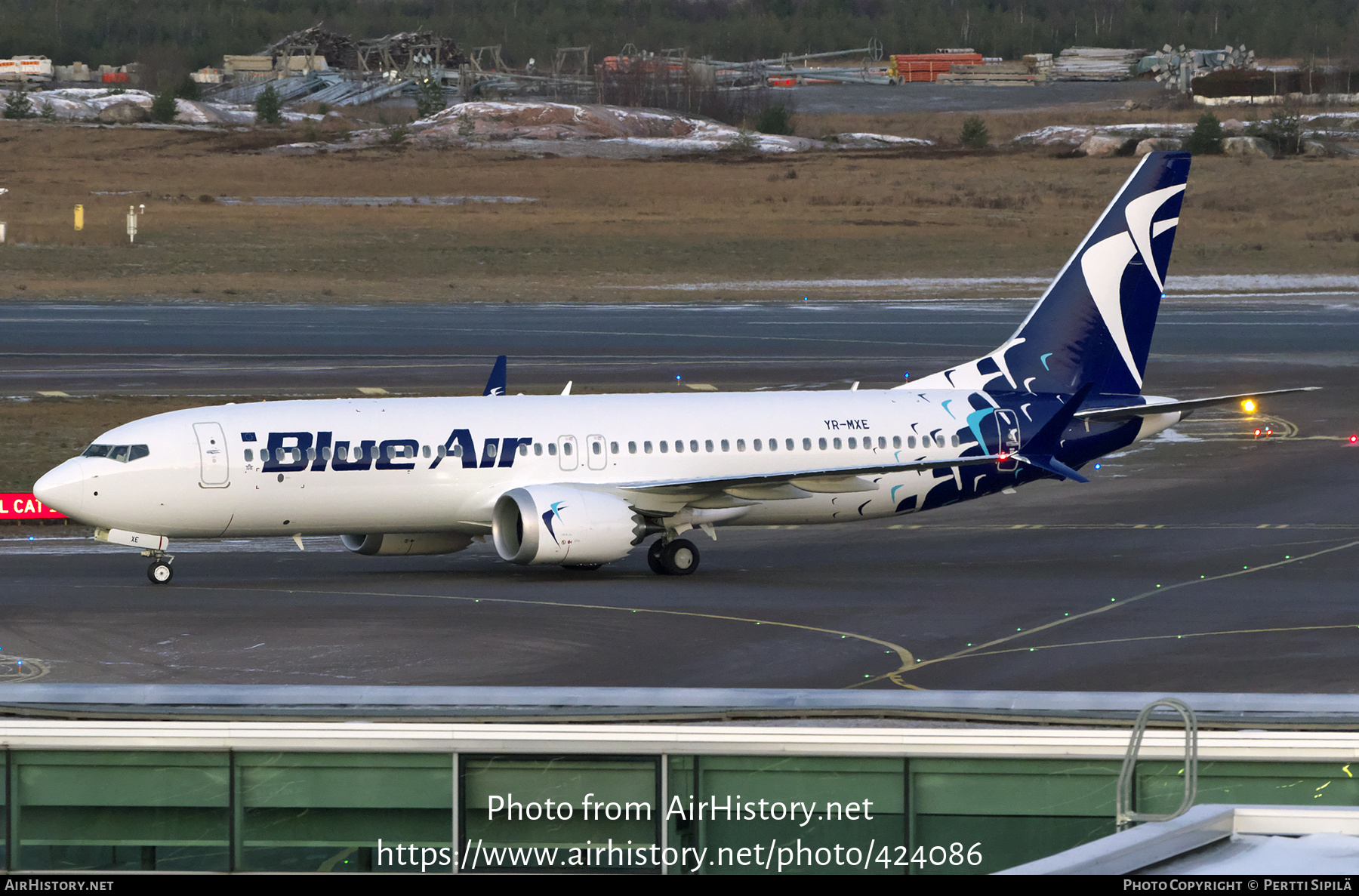 Aircraft Photo of YR-MXE | Boeing 737-8 Max 8 | Blue Air | AirHistory.net #424086