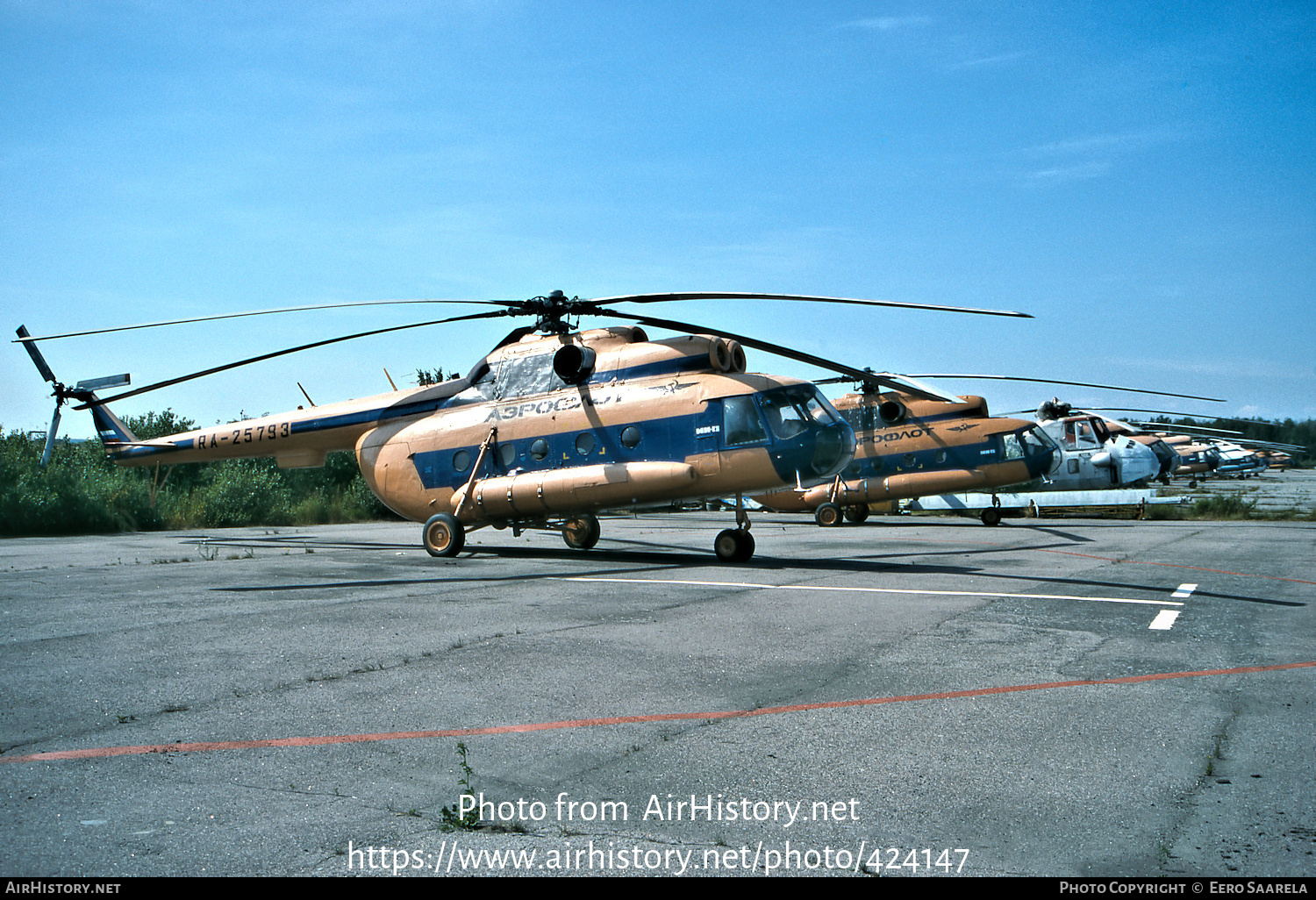 Aircraft Photo of RA-25793 | Mil Mi-8T | Aeroflot | AirHistory.net #424147