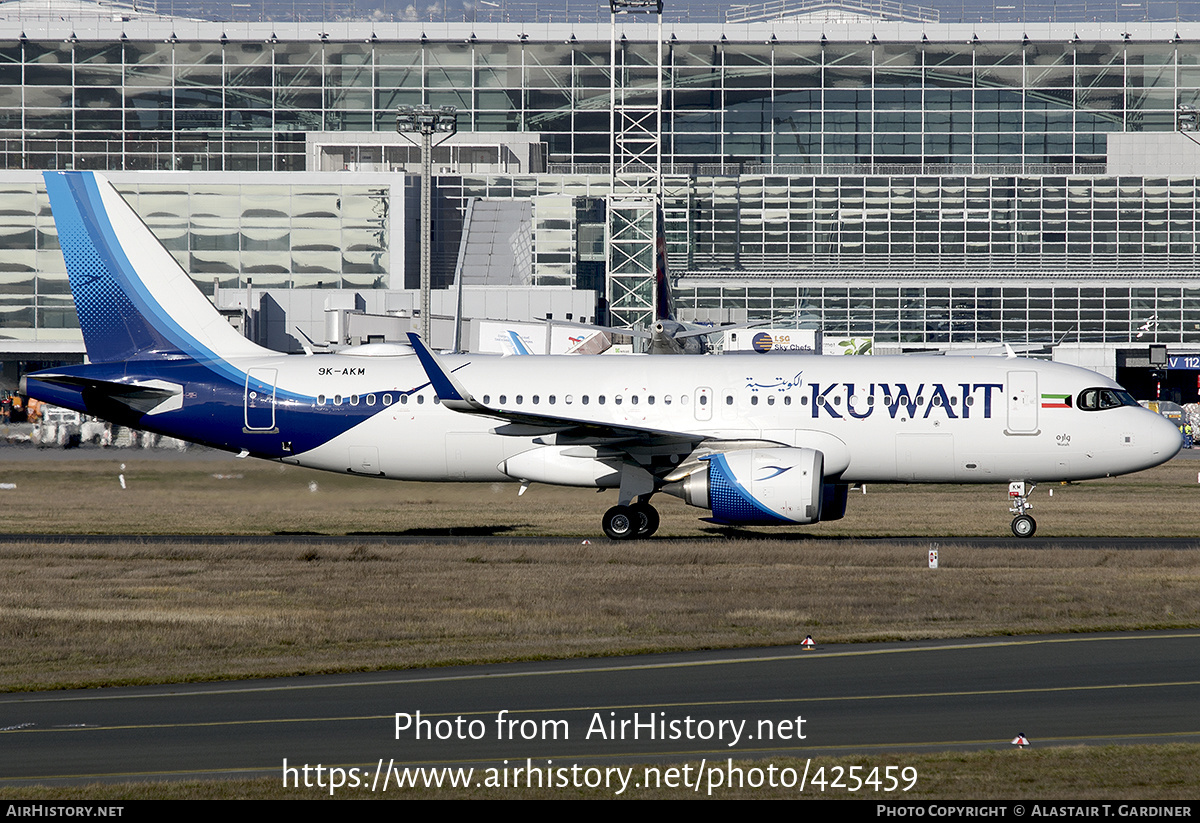 Aircraft Photo of 9K-AKM | Airbus A320-251N | Kuwait Airways | AirHistory.net #425459