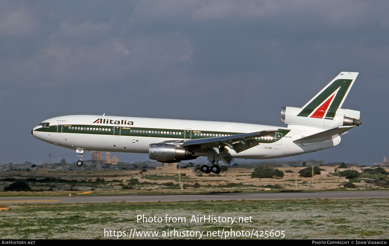 Aircraft Photo of I-DYNB | McDonnell Douglas DC-10-30 | Alitalia | AirHistory.net #425605