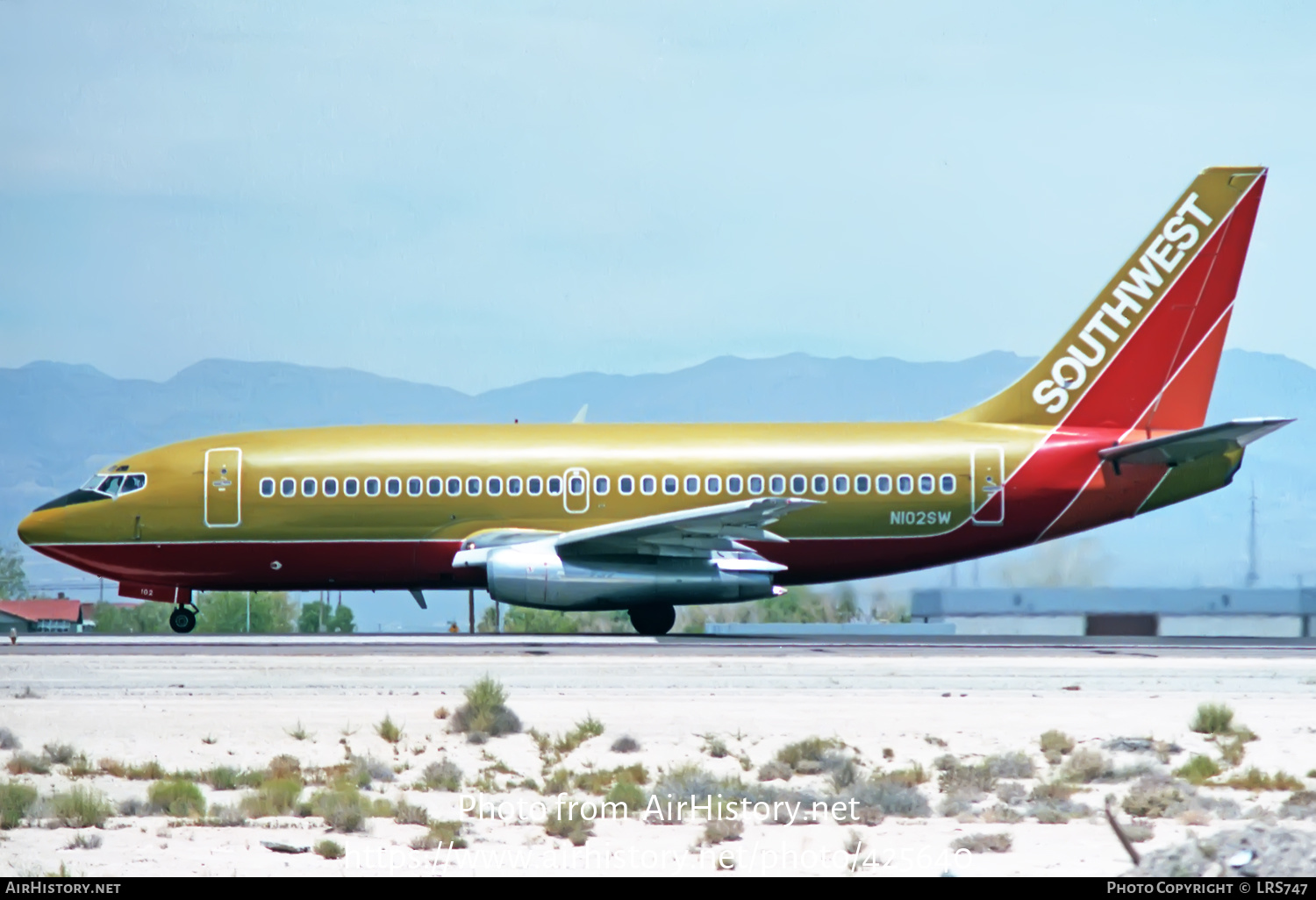 Aircraft Photo of N102SW | Boeing 737-2H4/Adv | Southwest Airlines | AirHistory.net #425640