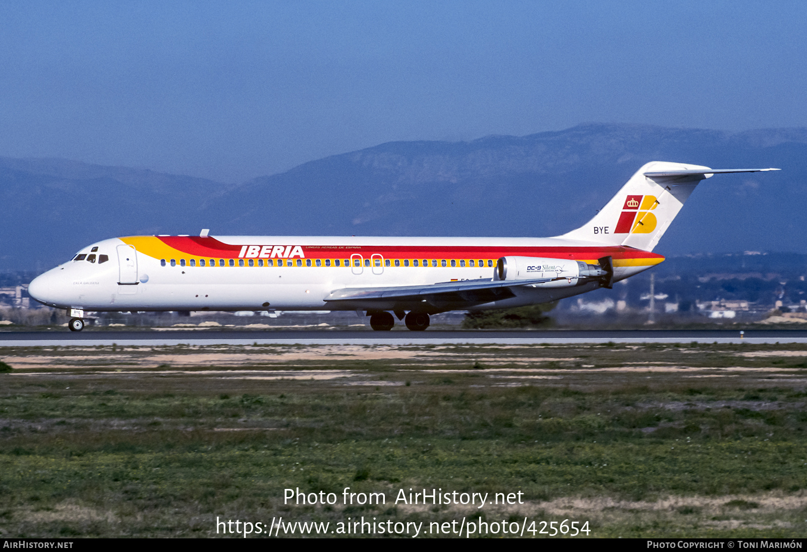 Aircraft Photo of EC-BYE | McDonnell Douglas DC-9-32 | Iberia | AirHistory.net #425654