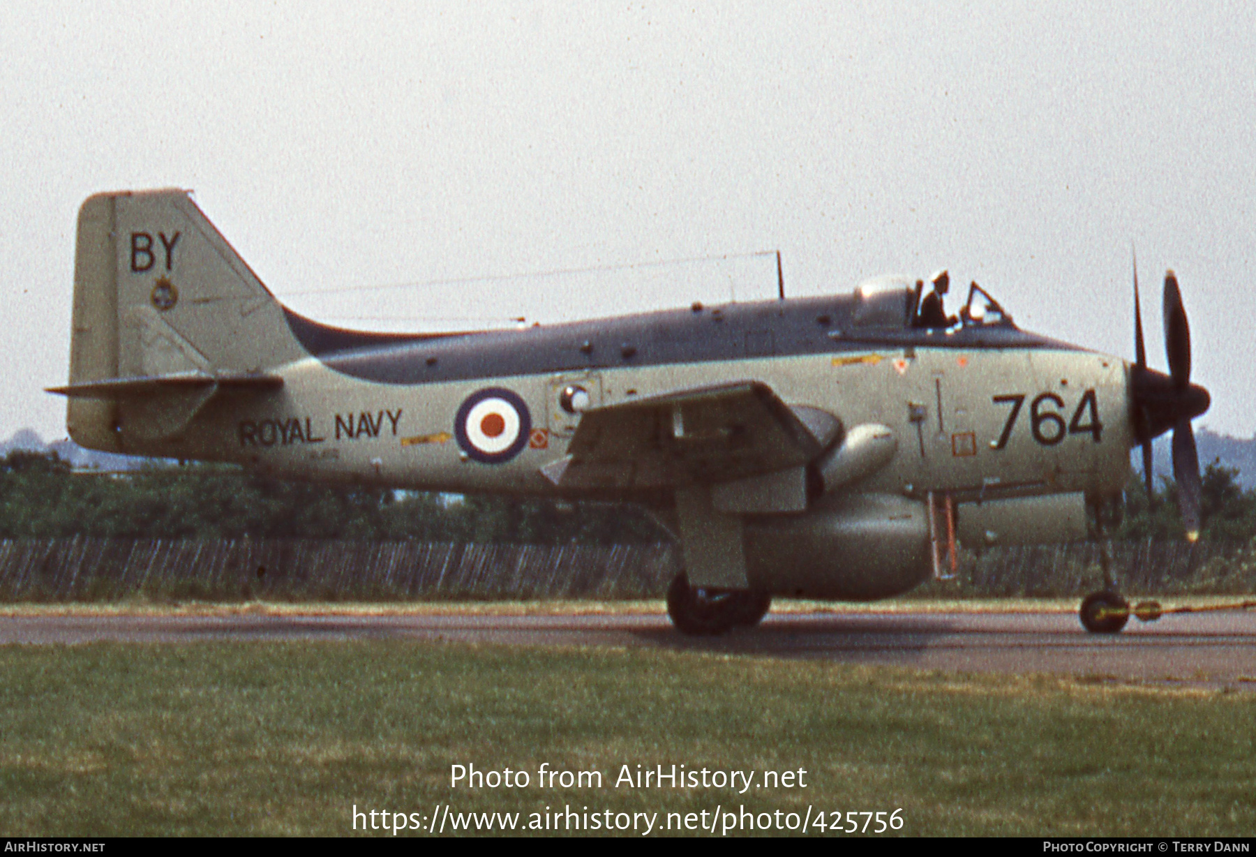 Aircraft Photo of XL450 | Fairey Gannet AEW.3 | UK - Navy | AirHistory.net #425756