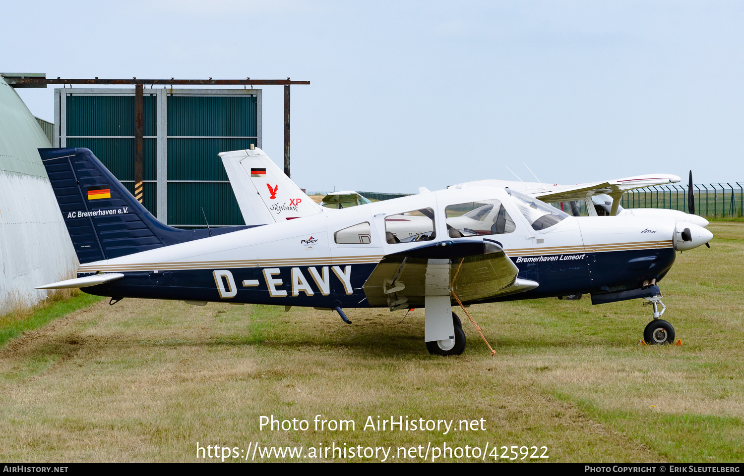 Aircraft Photo of D-EAVY | Piper PA-28R-201 Arrow | Aeroclub Bremerhaven | AirHistory.net #425922