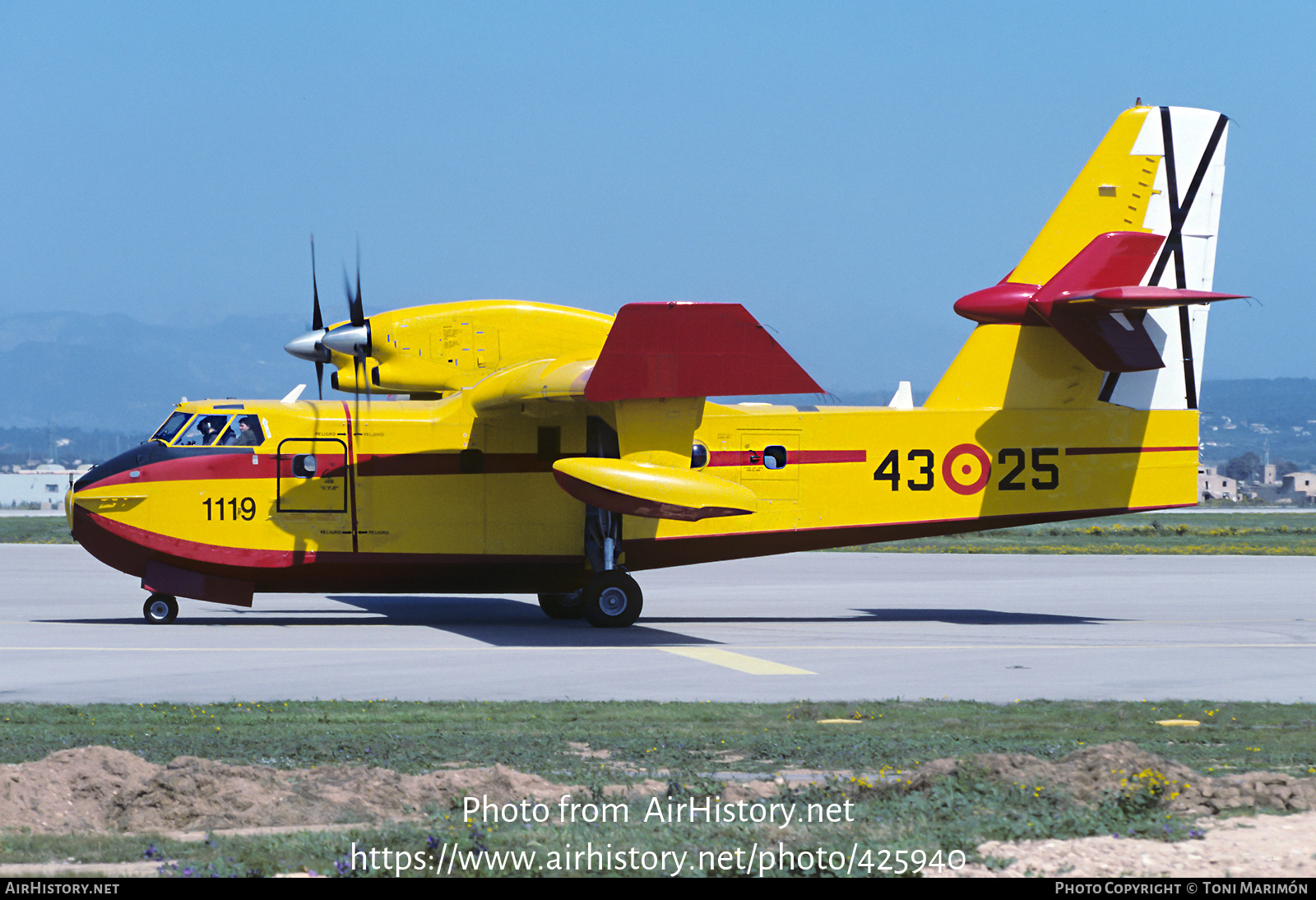 Aircraft Photo of UD.13-25 | Canadair CL-215T (CL-215-6B11) | Spain ...