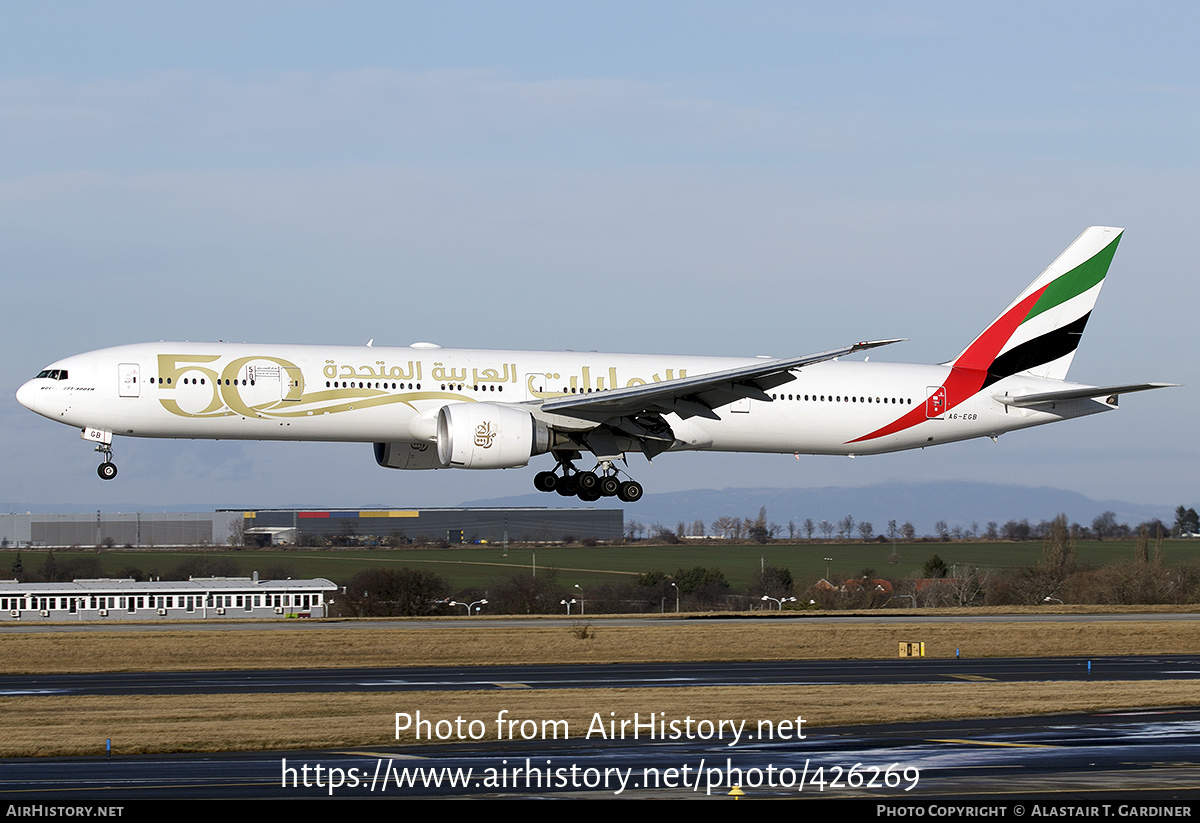 Aircraft Photo of A6-EGB | Boeing 777-31H/ER | Emirates | AirHistory.net #426269