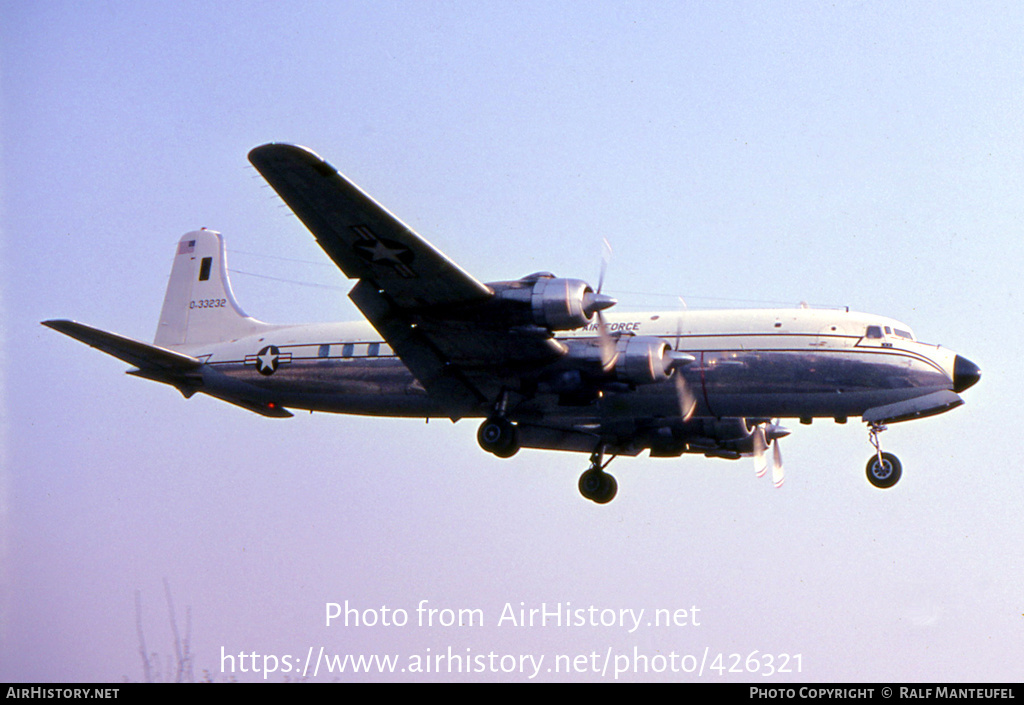 Aircraft Photo of 53-3232 / 0-33232 | Douglas VC-118A Liftmaster | USA - Air Force | AirHistory.net #426321