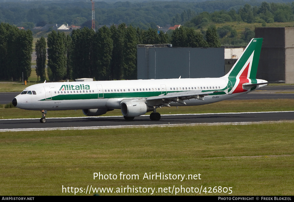 Aircraft Photo of EI-IXV | Airbus A321-112 | Alitalia | AirHistory.net #426805