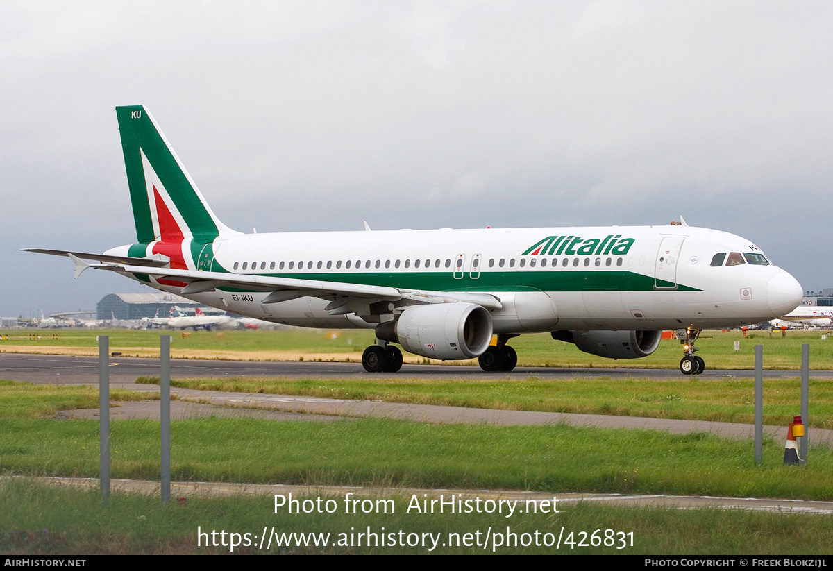 Aircraft Photo of EI-IKU | Airbus A320-214 | Alitalia | AirHistory.net #426831