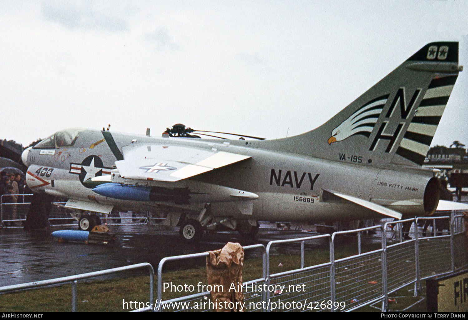 Aircraft Photo of 156889 | LTV A-7E Corsair II | USA - Navy | AirHistory.net #426899