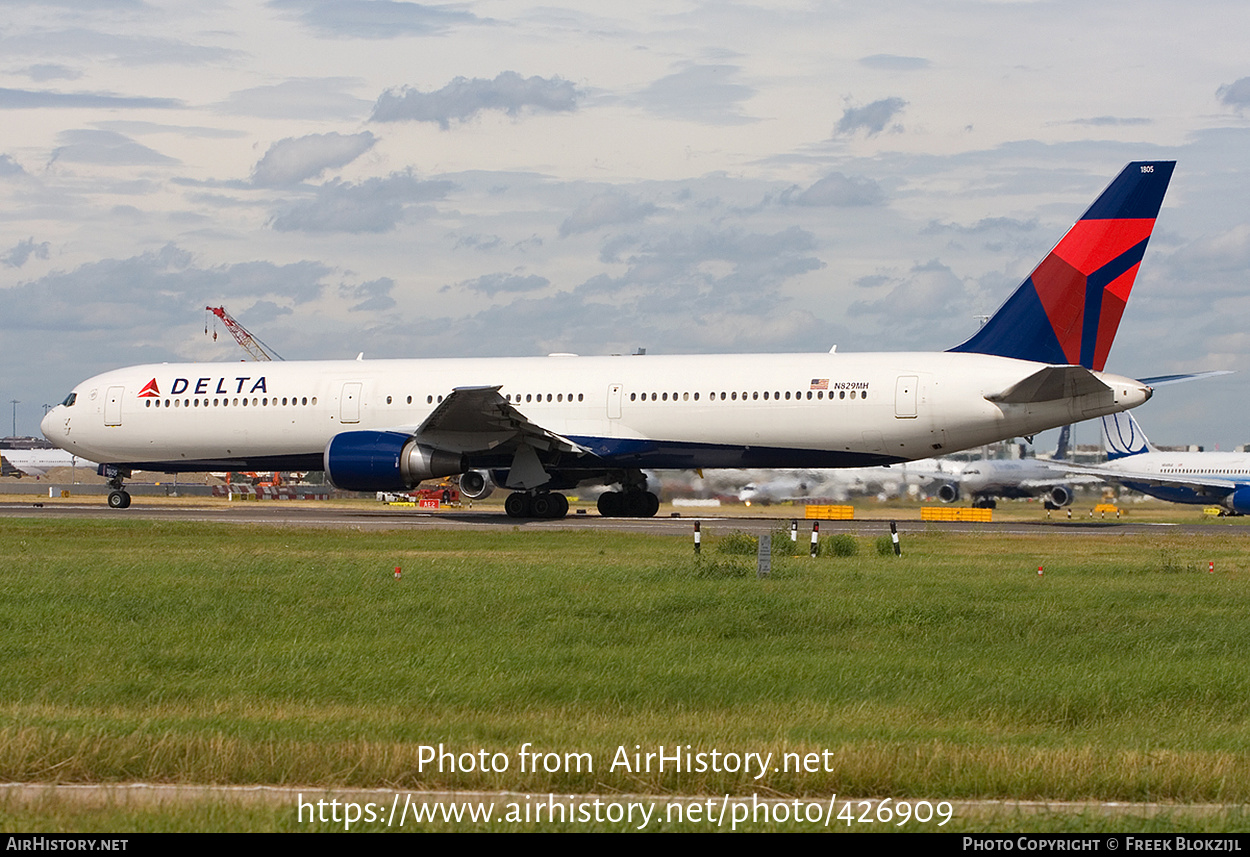 Aircraft Photo of N829MH | Boeing 767-432/ER | Delta Air Lines | AirHistory.net #426909