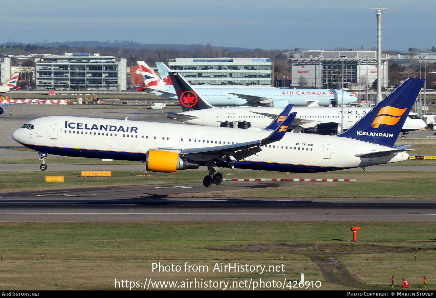 Aircraft Photo of TF-ISO | Boeing 767-319/ER | Icelandair | AirHistory.net #426910