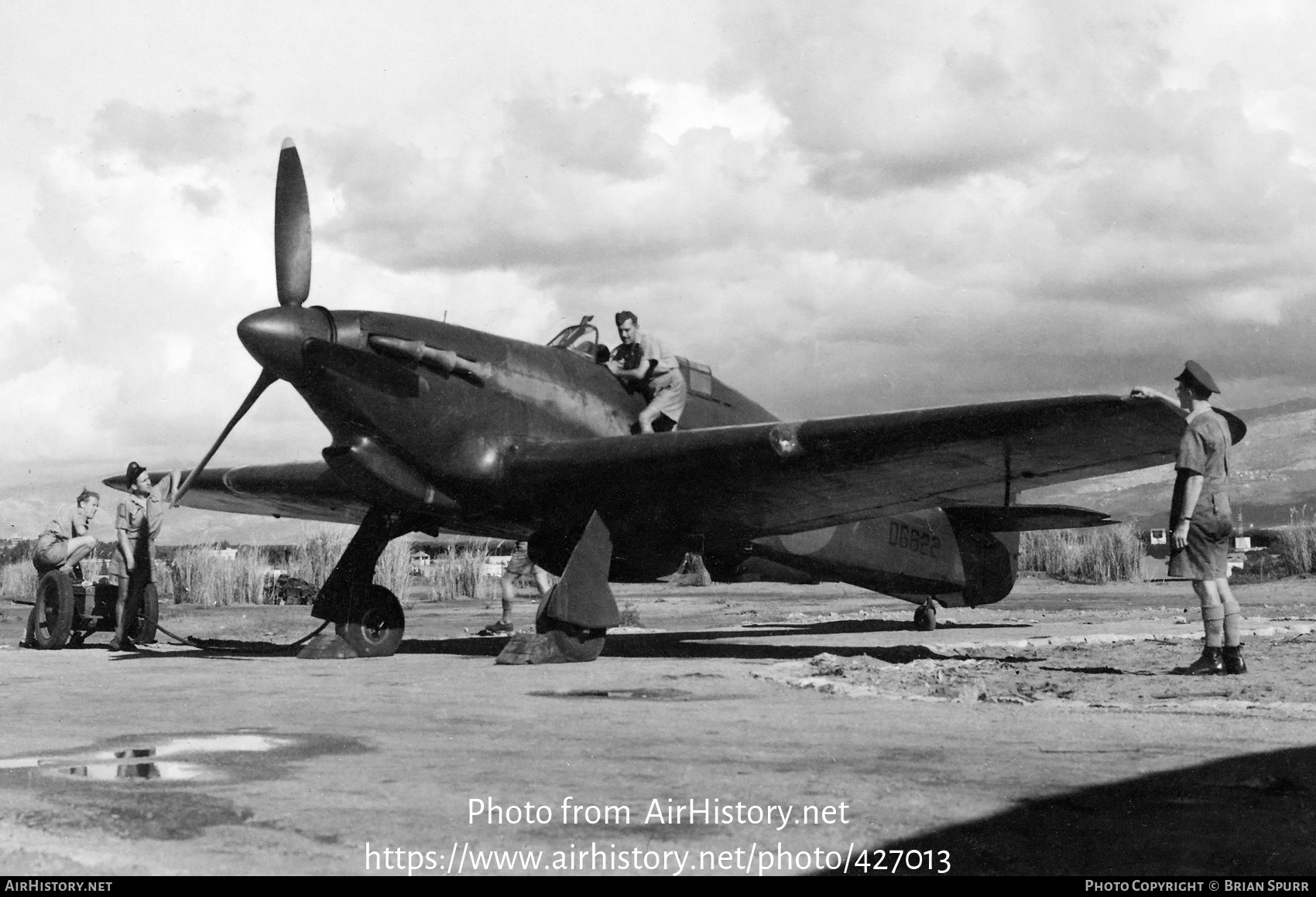 Aircraft Photo of DG622 | Hawker Hurricane Mk2A | UK - Air Force | AirHistory.net #427013