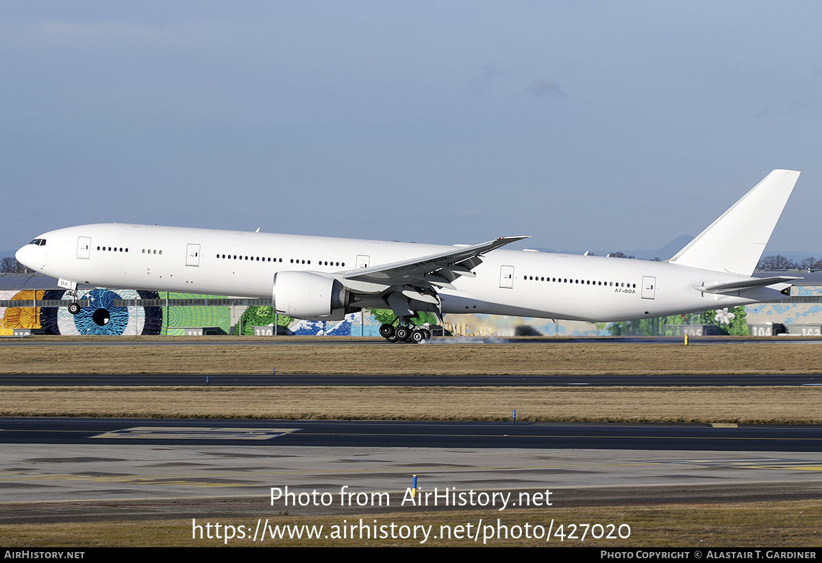 Aircraft Photo of A7-BOA | Boeing 777-367/ER | AirHistory.net #427020