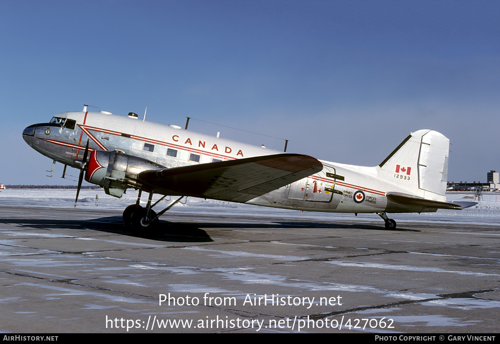 Aircraft Photo of 12933 | Douglas CC-129 Dakota 3N | Canada - Air Force | AirHistory.net #427062