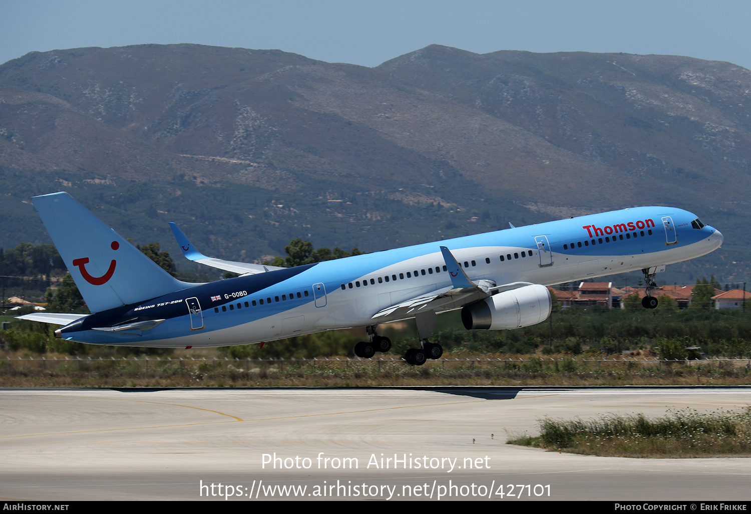 Aircraft Photo of G-OOBD | Boeing 757-28A | Thomson Airways | AirHistory.net #427101