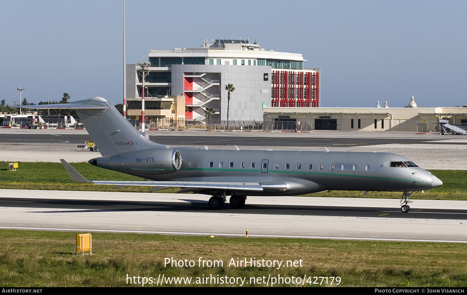 Aircraft Photo of 9H-VTE | Bombardier Global Express XRS (BD-700-1A10) | VistaJet | AirHistory.net #427179