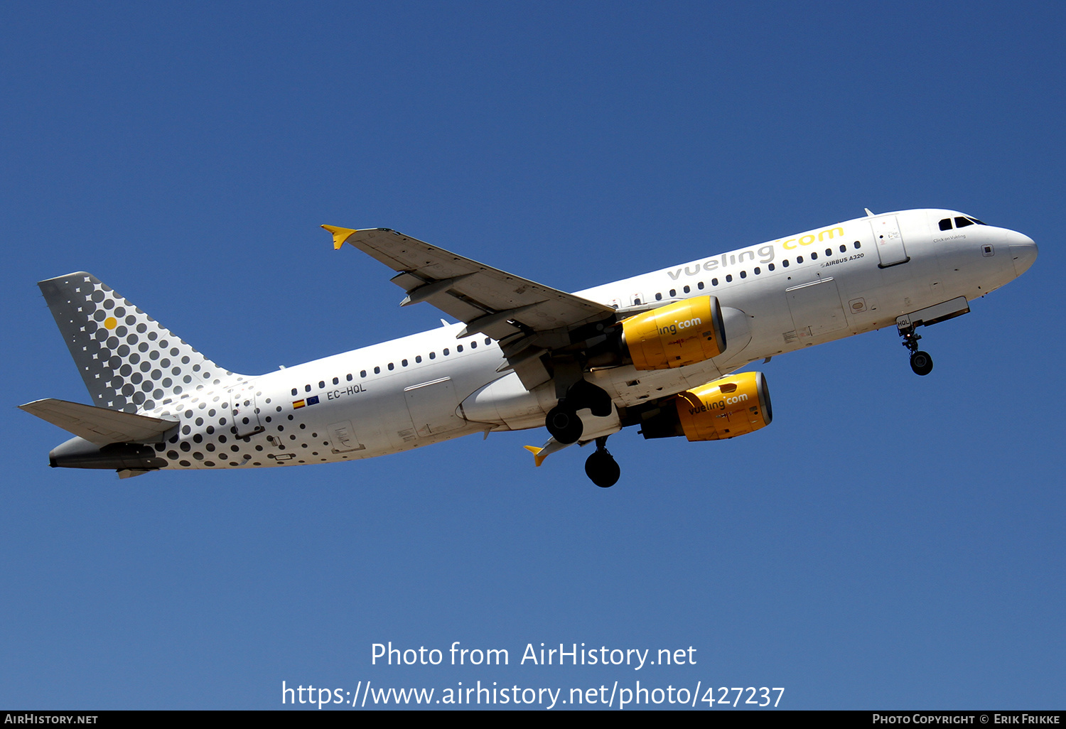 Aircraft Photo of EC-HQL | Airbus A320-214 | Vueling Airlines | AirHistory.net #427237