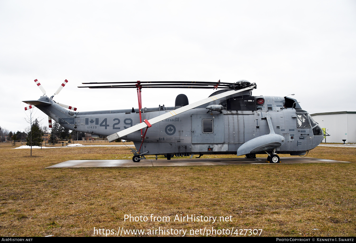 Aircraft Photo of 12429 | Sikorsky CH-124A Sea King (S-61B) | Canada - Air Force | AirHistory.net #427307