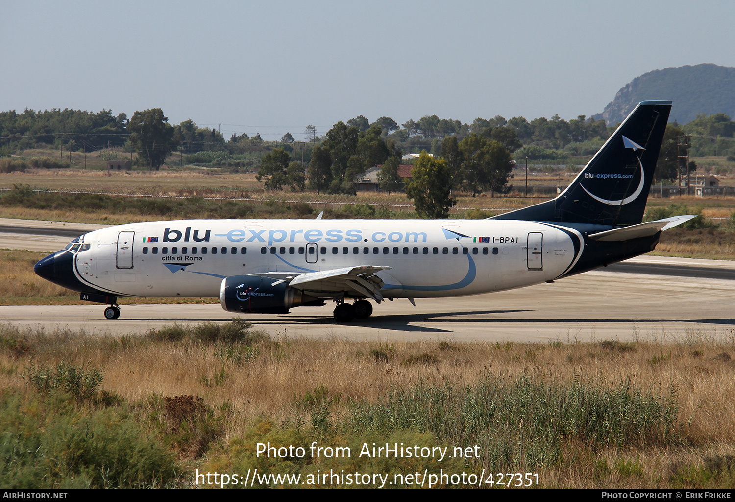 Aircraft Photo of I-BPAI | Boeing 737-31S | Blu-Express | AirHistory.net #427351