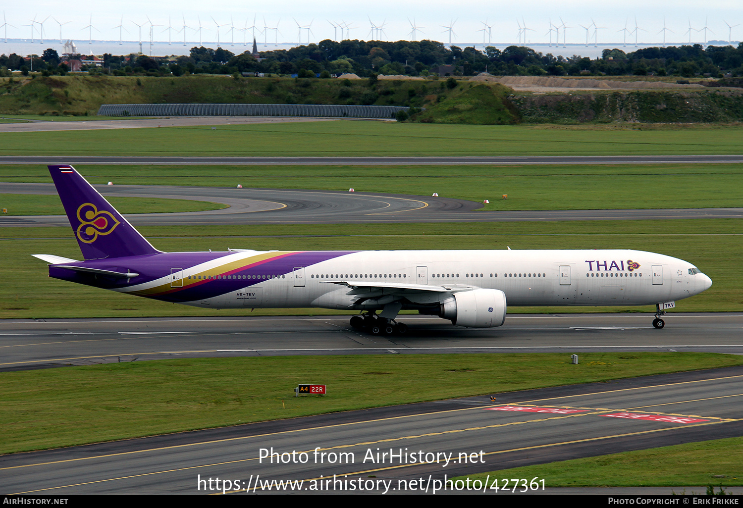 Aircraft Photo of HS-TKV | Boeing 777-3D7/ER | Thai Airways International | AirHistory.net #427361