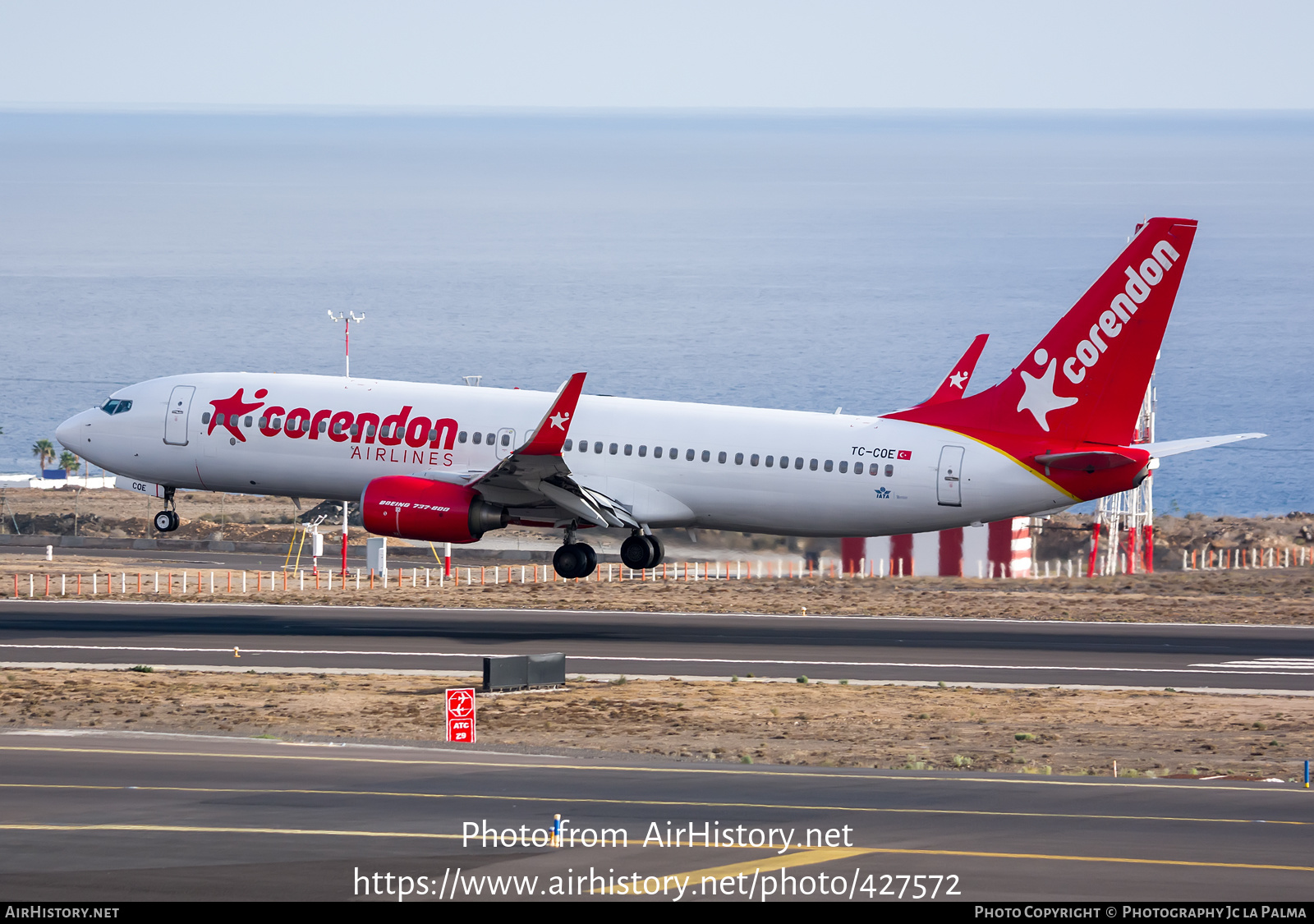 Aircraft Photo of TC-COE | Boeing 737-86J | Corendon Airlines | AirHistory.net #427572