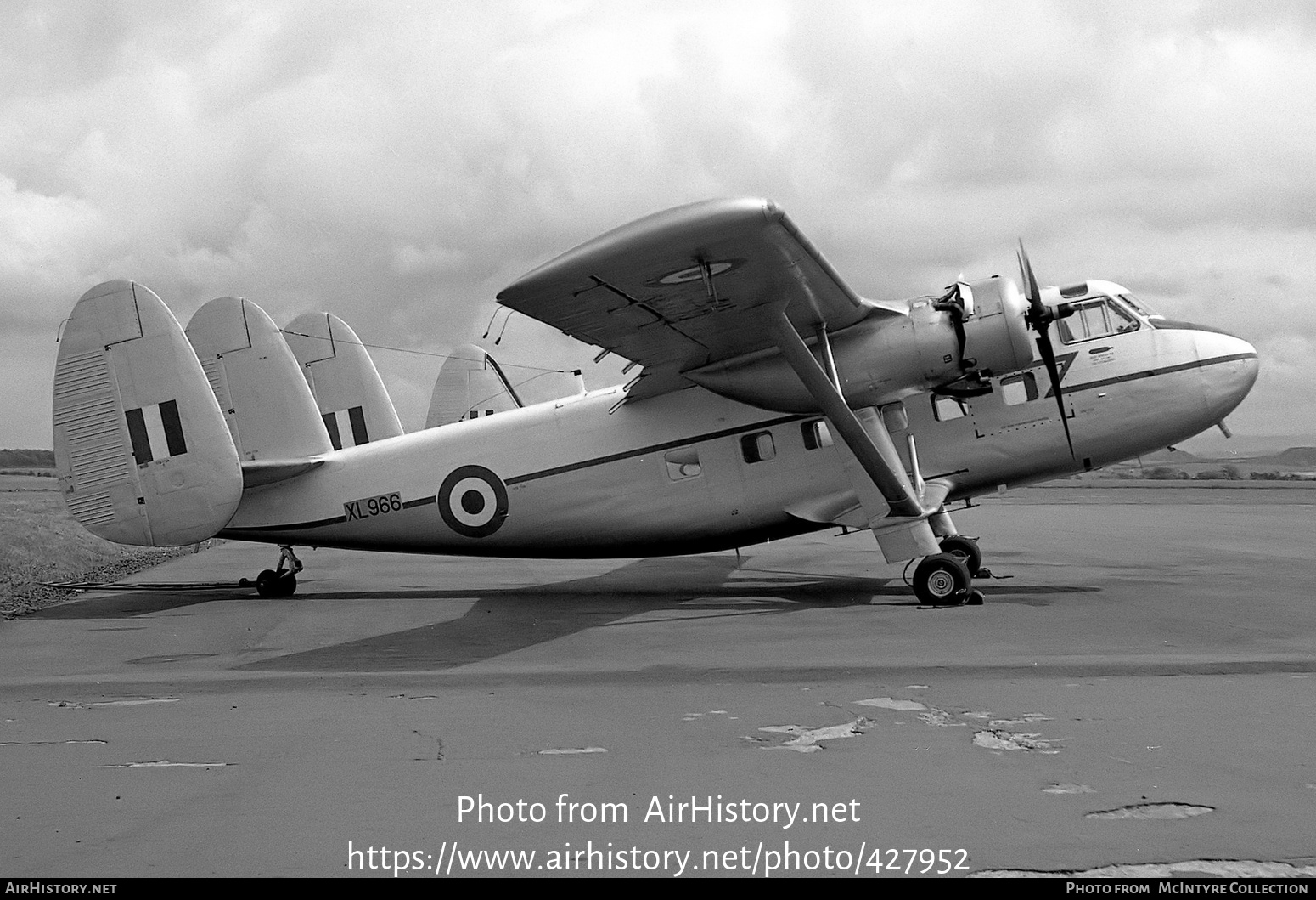 Aircraft Photo of XL966 | Scottish Aviation Twin Pioneer CC.1 | UK - Air Force | AirHistory.net #427952