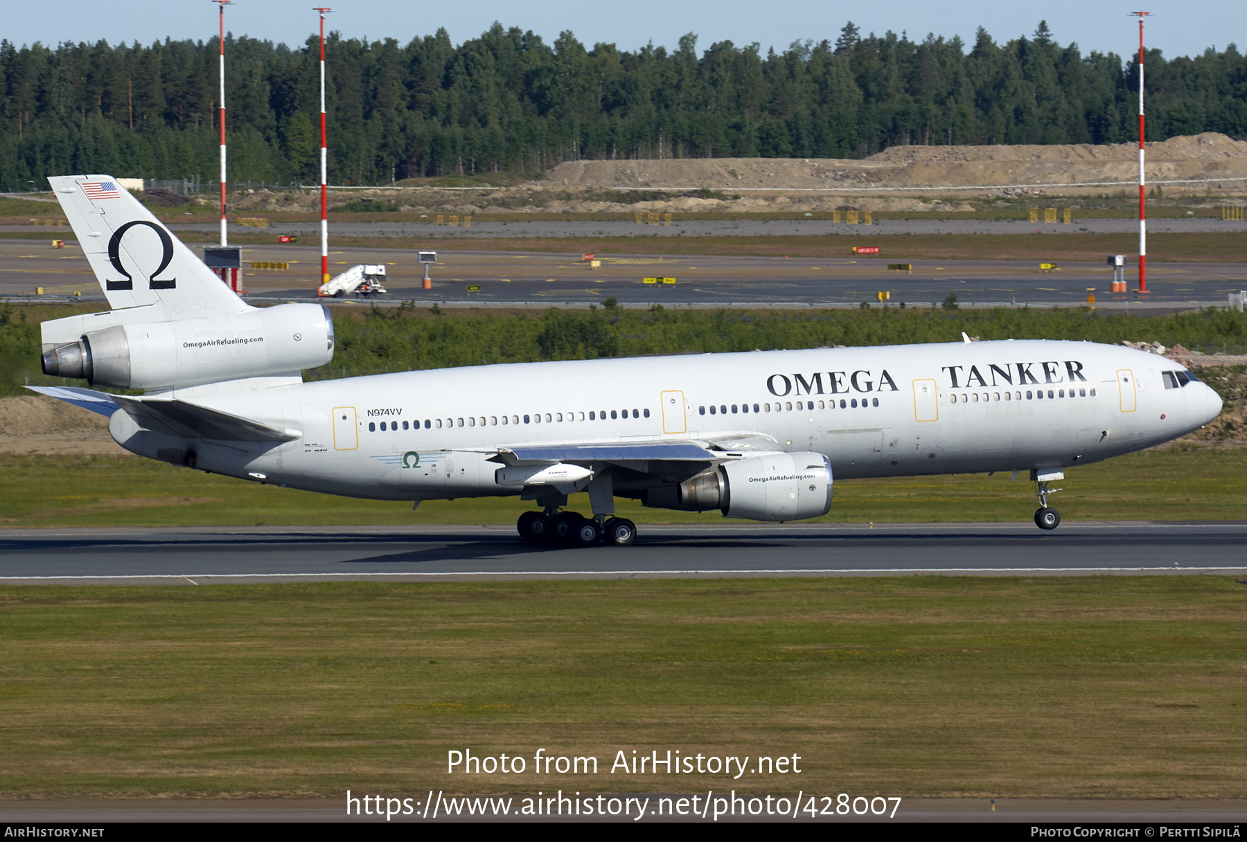 Aircraft Photo of N974VV | McDonnell Douglas DC-10-40 | Omega Aerial Refueling Services | AirHistory.net #428007