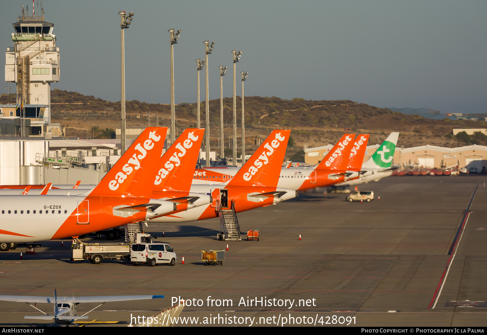 Airport photo of Tenerife Sur - Reina Sofia (GCTS / TFS) in Canary Islands, Spain | AirHistory.net #428091