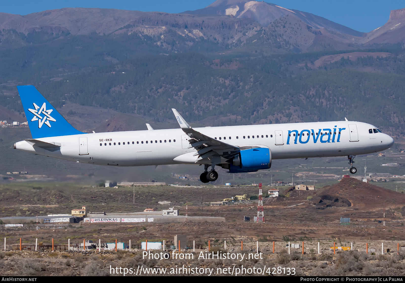 Aircraft Photo of SE-RKB | Airbus A321-251N | Novair | AirHistory.net #428133