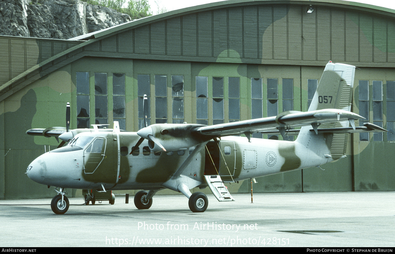 Aircraft Photo of 057 | De Havilland Canada DHC-6-100 Twin Otter | Norway - Air Force | AirHistory.net #428151