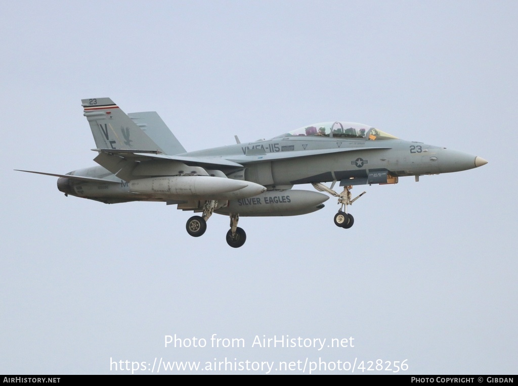 Aircraft Photo of 165686 | McDonnell Douglas F/A-18D Hornet | USA - Marines | AirHistory.net #428256