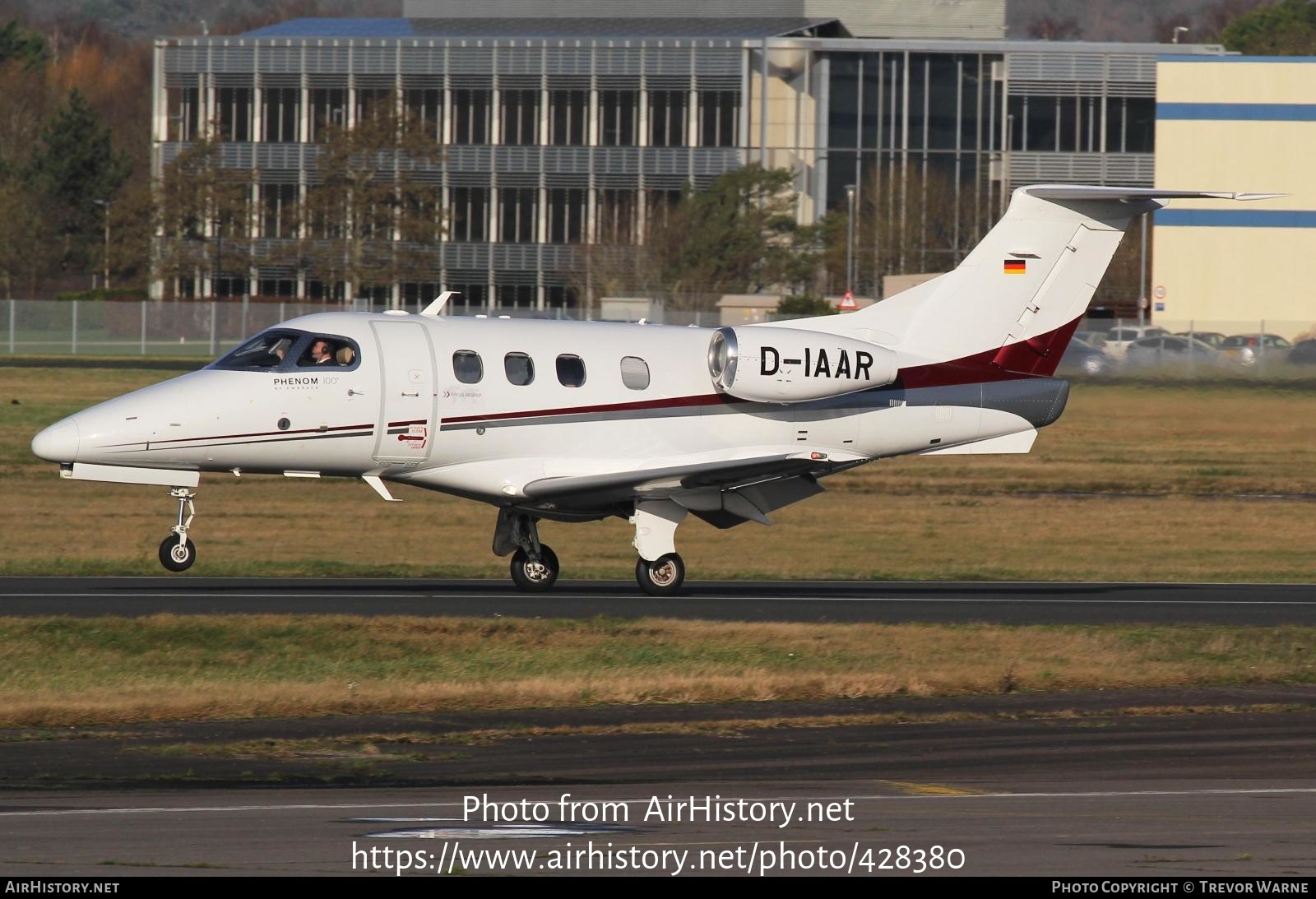 Aircraft Photo of D-IAAR | Embraer EMB-500 Phenom 100 | AirHistory.net #428380