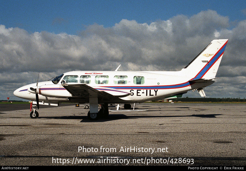 Aircraft Photo of SE-ILY | Piper PA-31-350 Navajo Chieftain | Master Aviation | AirHistory.net #428693