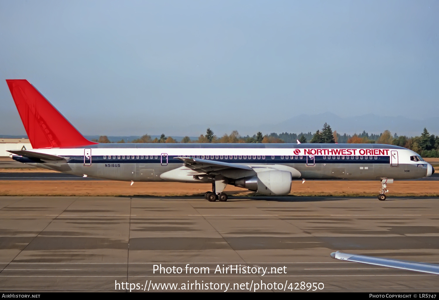 Aircraft Photo of N516US | Boeing 757-251 | Northwest Orient Airlines | AirHistory.net #428950