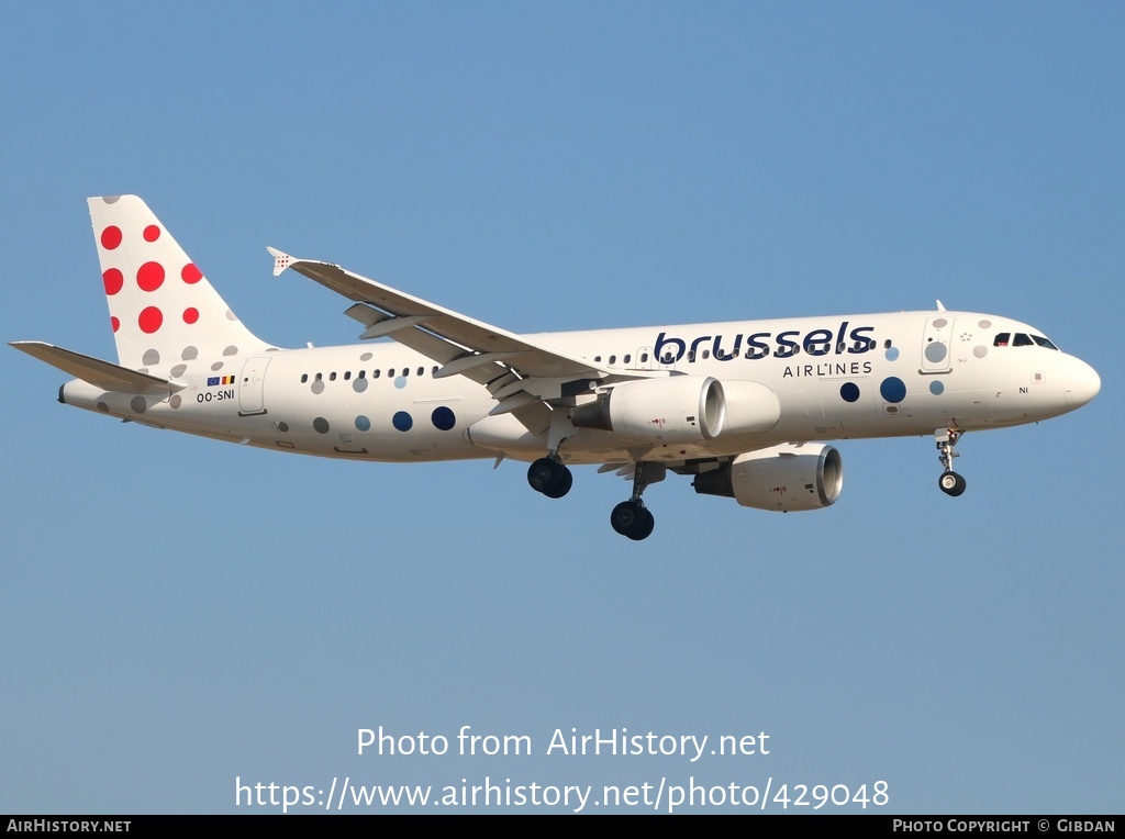 Aircraft Photo of OO-SNI | Airbus A320-214 | Brussels Airlines | AirHistory.net #429048