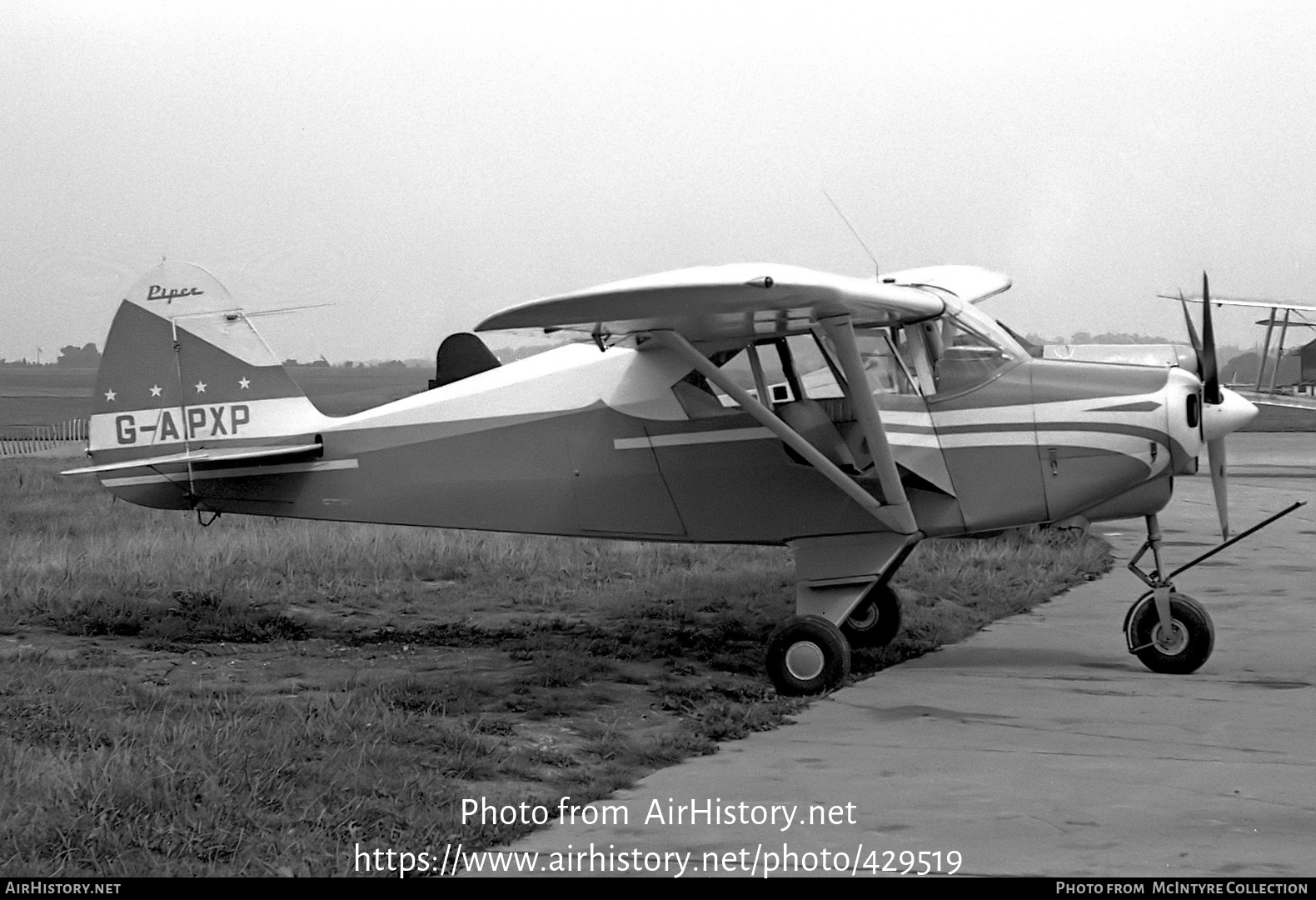 Aircraft Photo of G-APXP | Piper PA-22-160 Tri-Pacer | AirHistory.net #429519