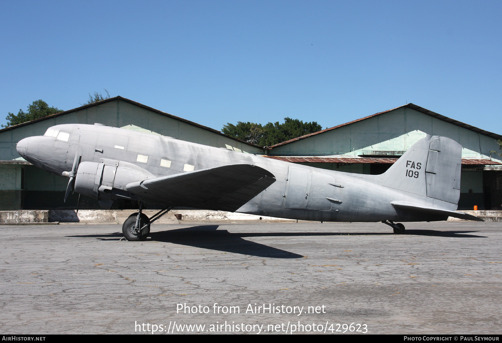 Aircraft Photo of FAS 109 | Douglas C-47D Skytrain | El Salvador - Air Force | AirHistory.net #429623