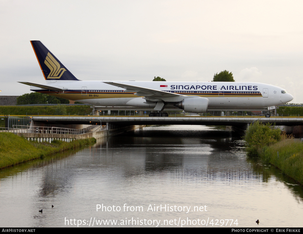 Aircraft Photo of 9V-SVJ | Boeing 777-212/ER | Singapore Airlines | AirHistory.net #429774