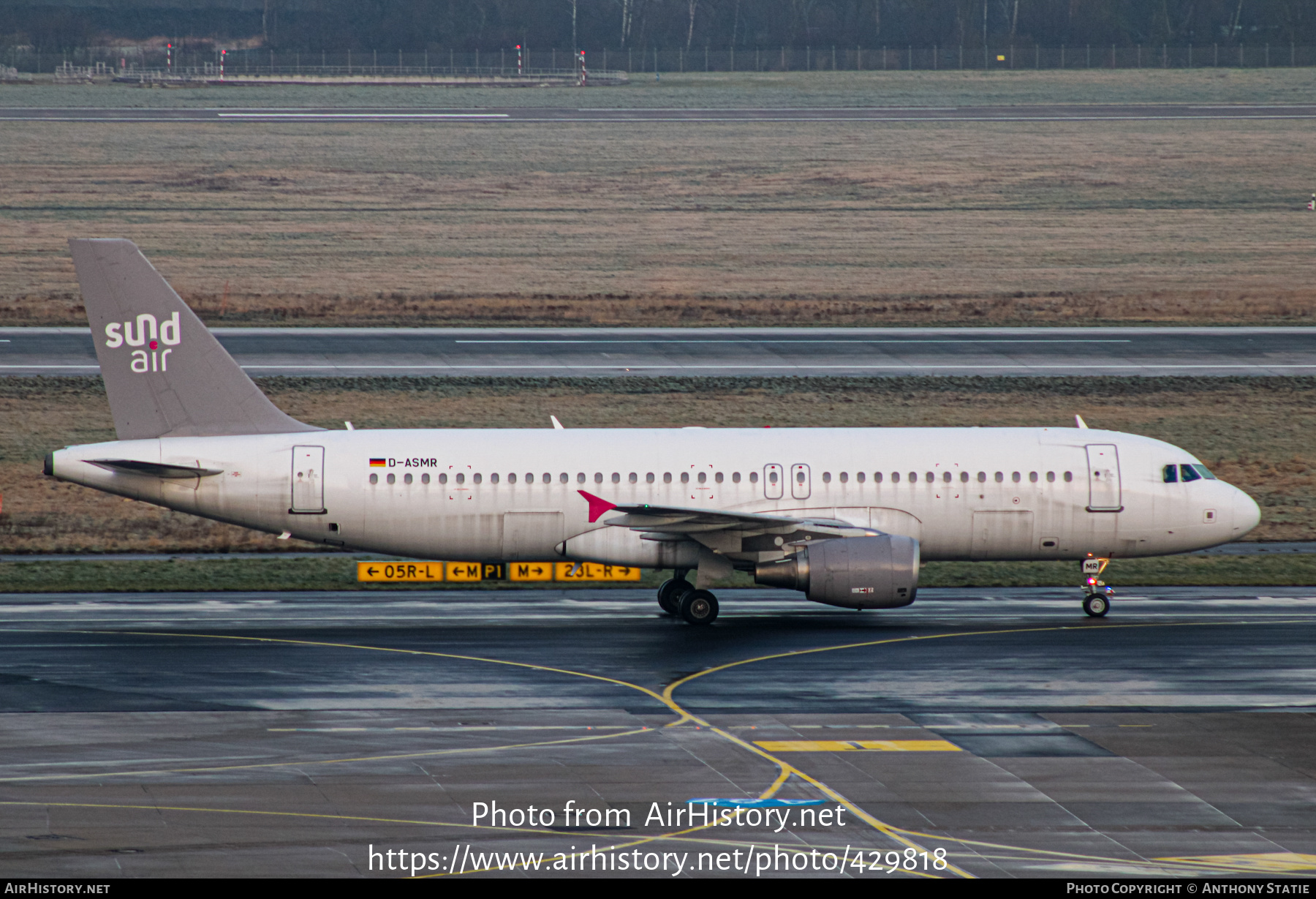 Aircraft Photo of D-ASMR | Airbus A320-214 | Sundair | AirHistory.net #429818