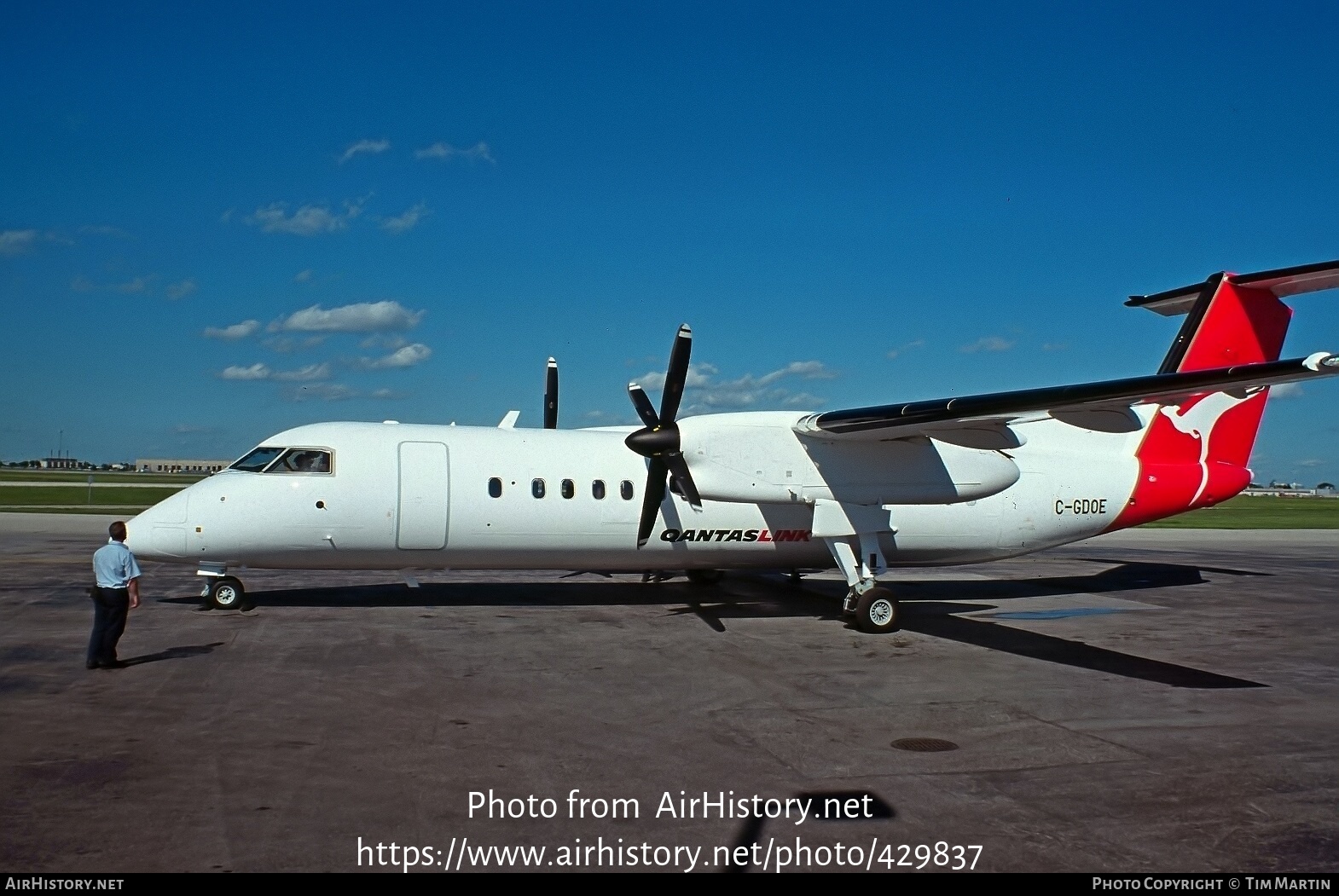 Aircraft Photo of C-GDOE | Bombardier DHC-8-315Q Dash 8 | QantasLink | AirHistory.net #429837