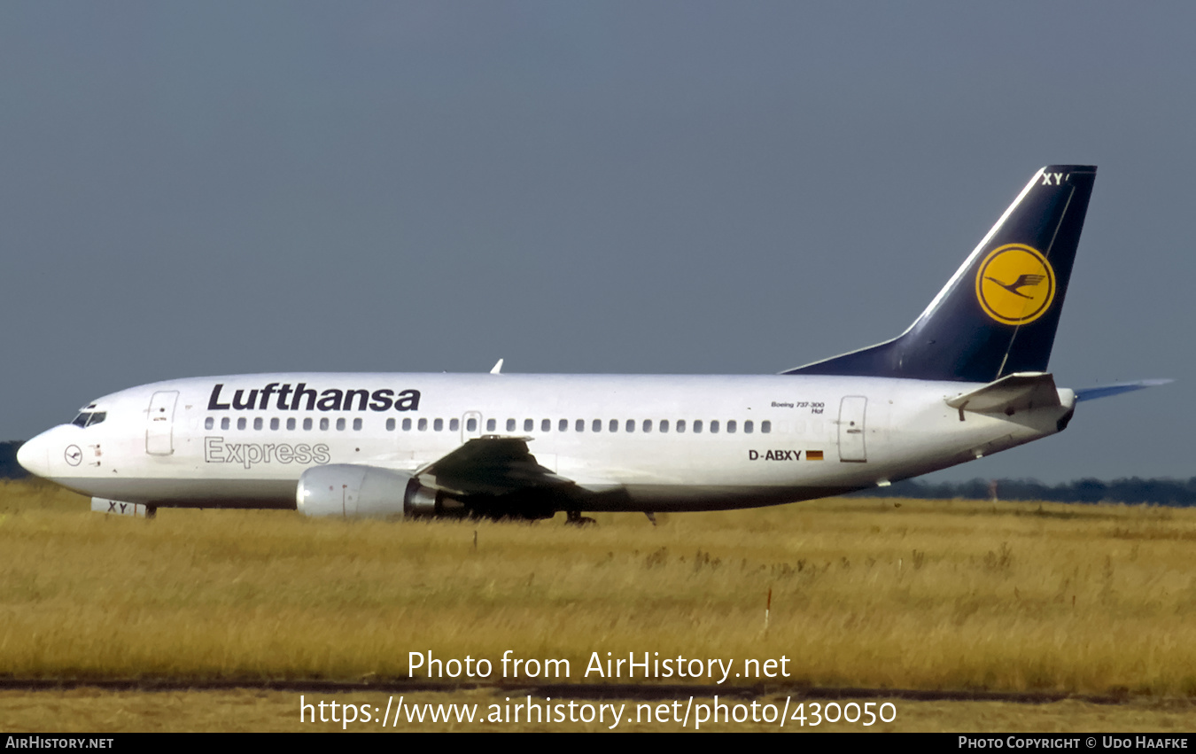 Aircraft Photo of D-ABXY | Boeing 737-330 | Lufthansa Express | AirHistory.net #430050