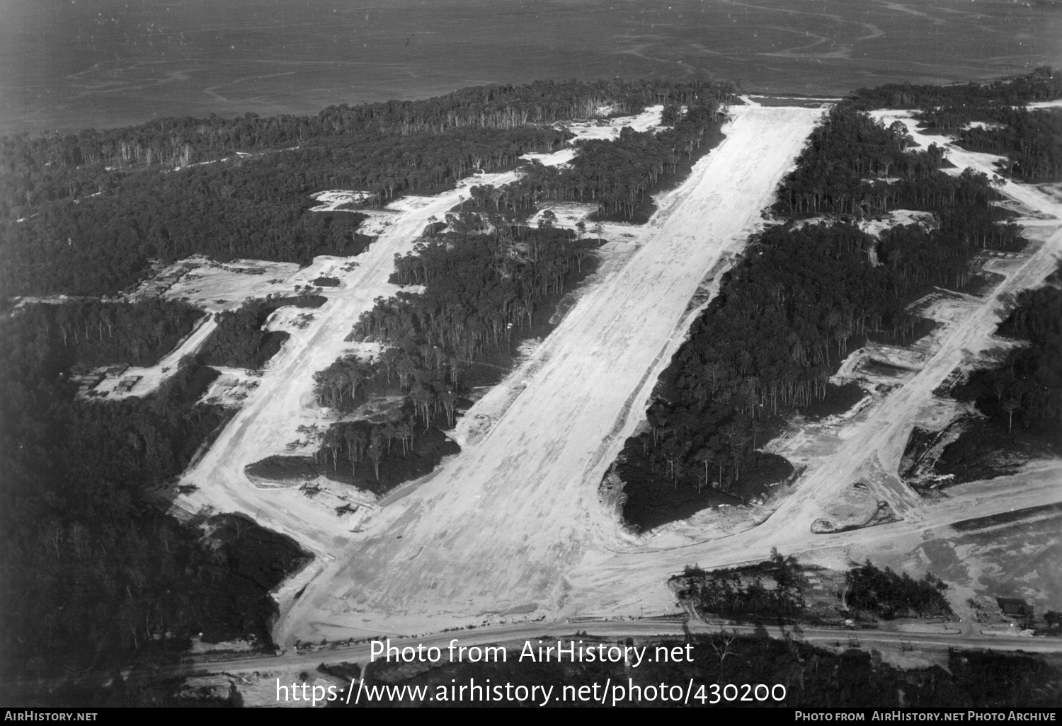 Airport photo of Emirau Island (AYEE / EMI) in Papua New Guinea | AirHistory.net #430200