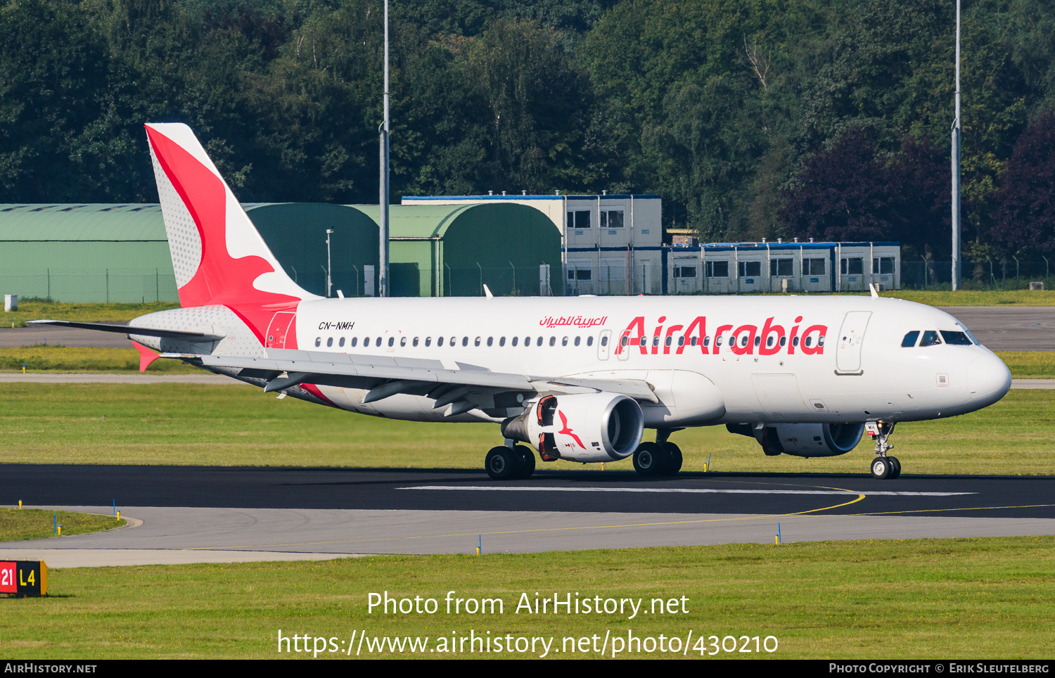 Aircraft Photo of CN-NMH | Airbus A320-214 | Air Arabia | AirHistory.net #430210