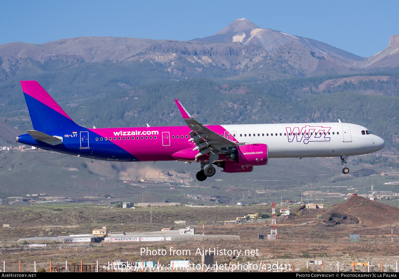 Aircraft Photo of HA-LVT | Airbus A321-271NX | Wizz Air | AirHistory.net #430411