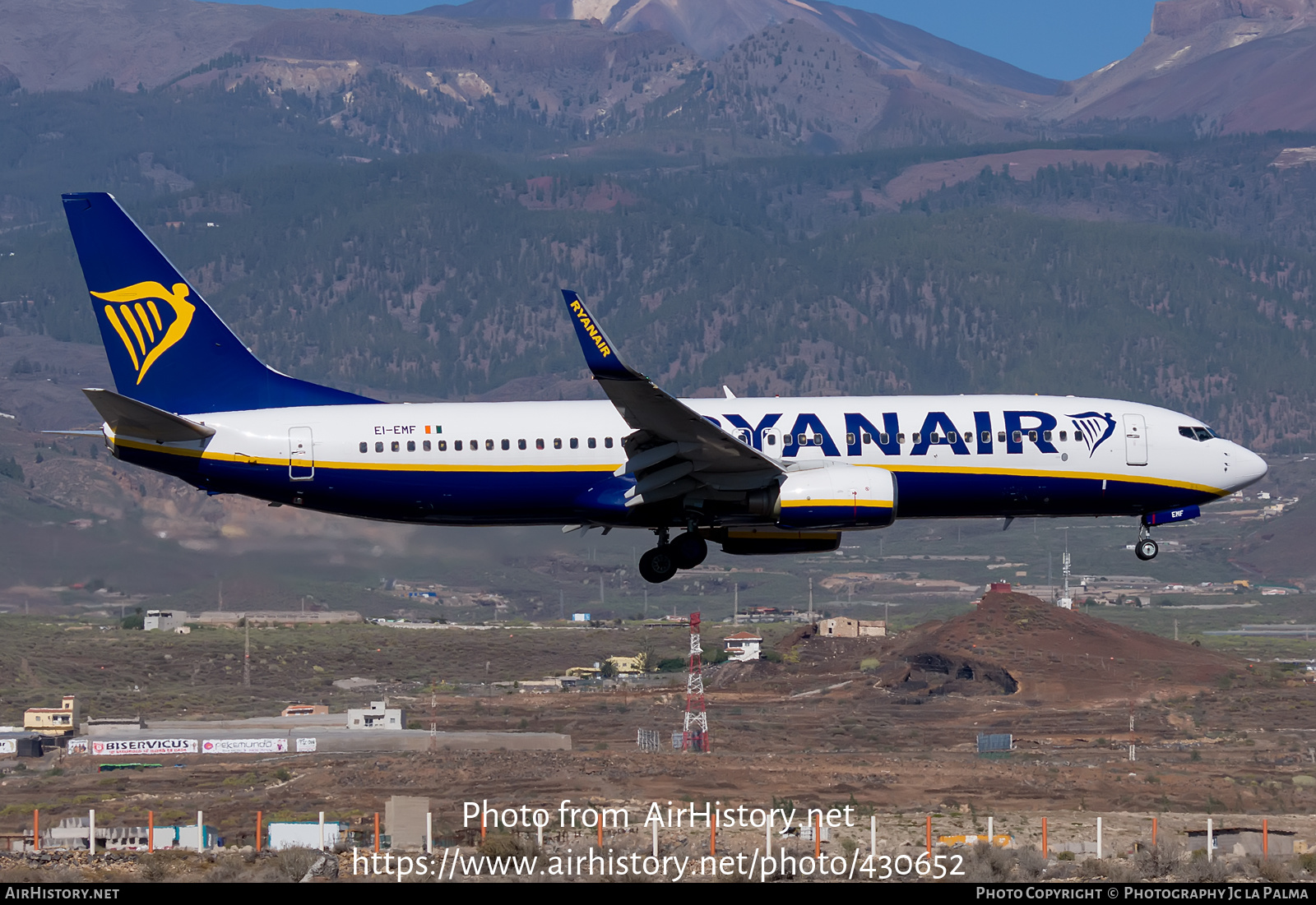 Aircraft Photo of EI-EMF | Boeing 737-8AS | Ryanair | AirHistory.net #430652