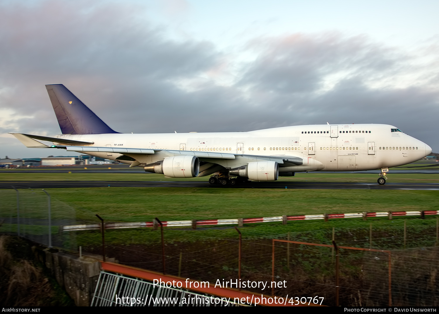 Aircraft Photo of TF-AAK | Boeing 747-428 | AirHistory.net #430767