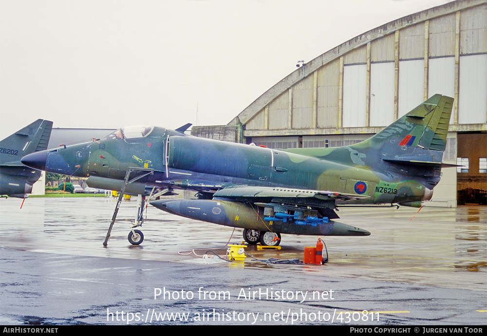 Aircraft Photo of NZ6213 | Douglas A-4K Skyhawk | New Zealand - Air Force | AirHistory.net #430811